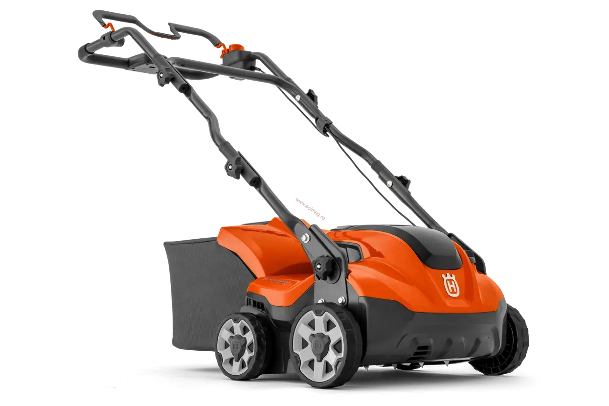 Scarificator electric HUSQVARNA S 138i - fara acumulator si incarcator